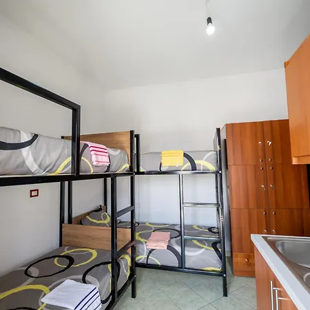 Brothers Of The World Hostel Ksamil Exterior photo