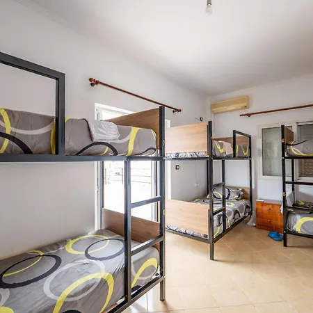 Brothers Of The World Hostel Ksamil Exterior photo