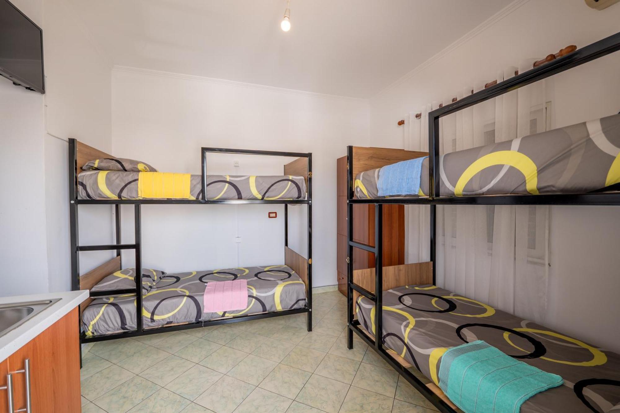 Brothers Of The World Apartament